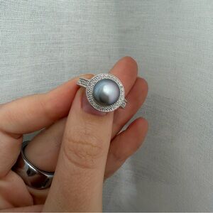 Affinity Diamonds Sterling silver pearl ring.
